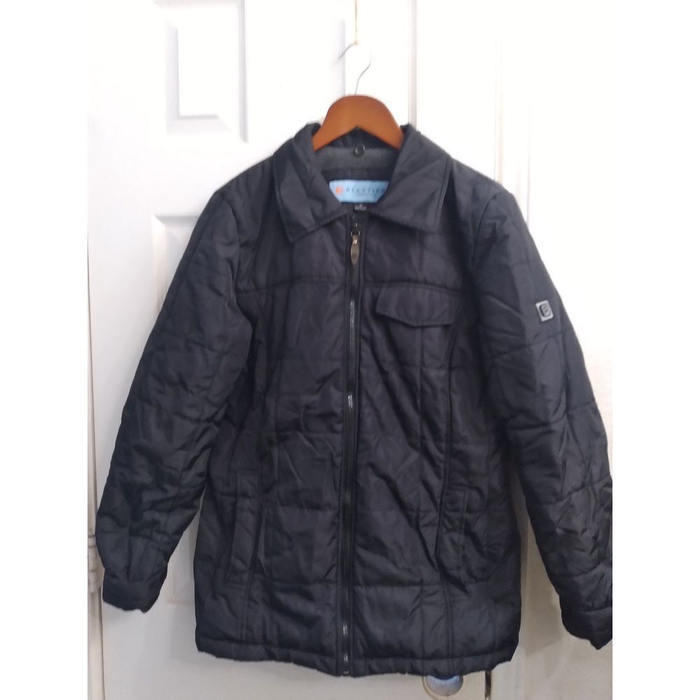 Classic Black Quilted Winter Jacket with‎ Zip Front and Collar Casual Outerwear